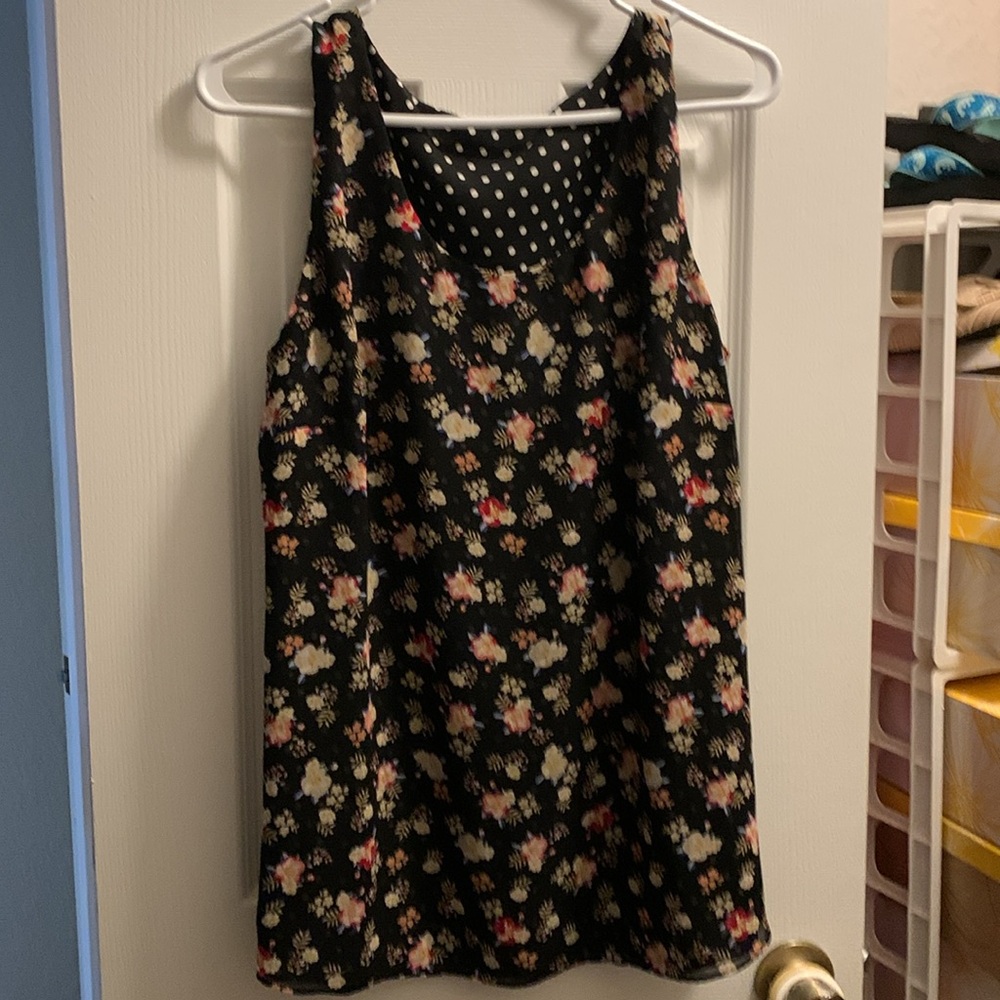 Reversible Tank - Picture 3 of 5